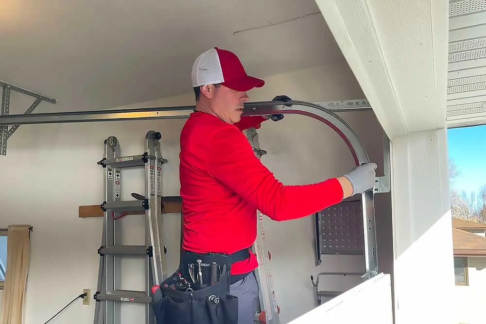 Green Bay Garage Door Repair | Bestland & Local Five Live